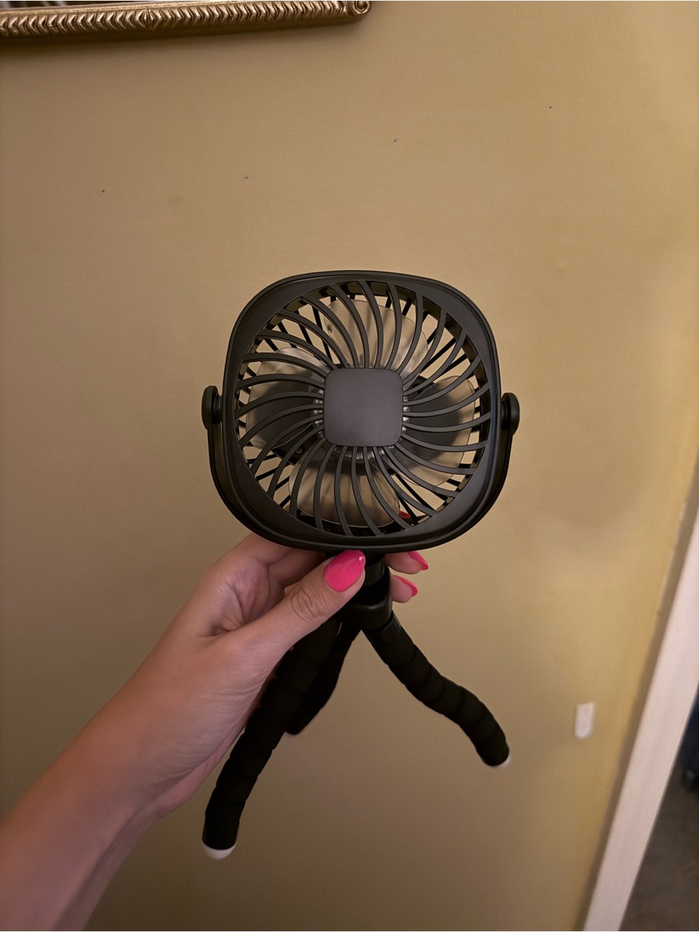 Portable Black Mini Stroller Fan with Flexible Tripod